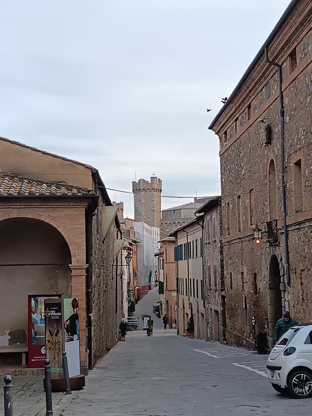 
                  
                    
                     Xiaomi 
                     2303CRA44A 
                  
                  