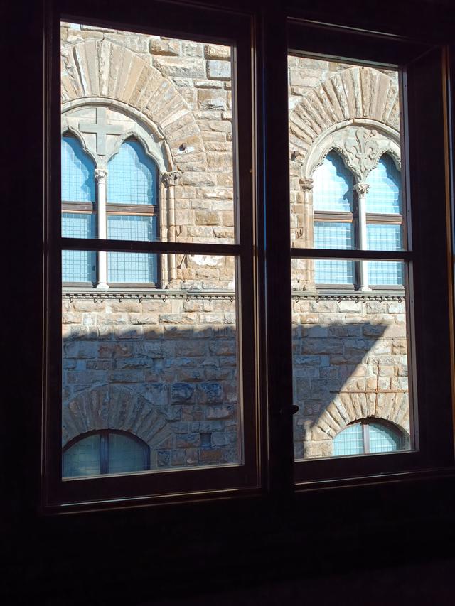 
                  
                    
                     Xiaomi 
                     2303CRA44A 
                  
                  