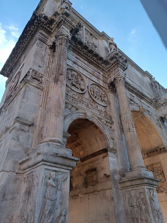 
                  
                    
                     Xiaomi 
                     2303CRA44A 
                  
                  