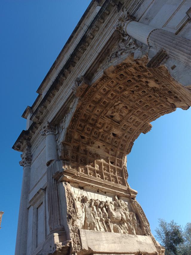 
                  
                    
                     Xiaomi 
                     2303CRA44A 
                  
                  