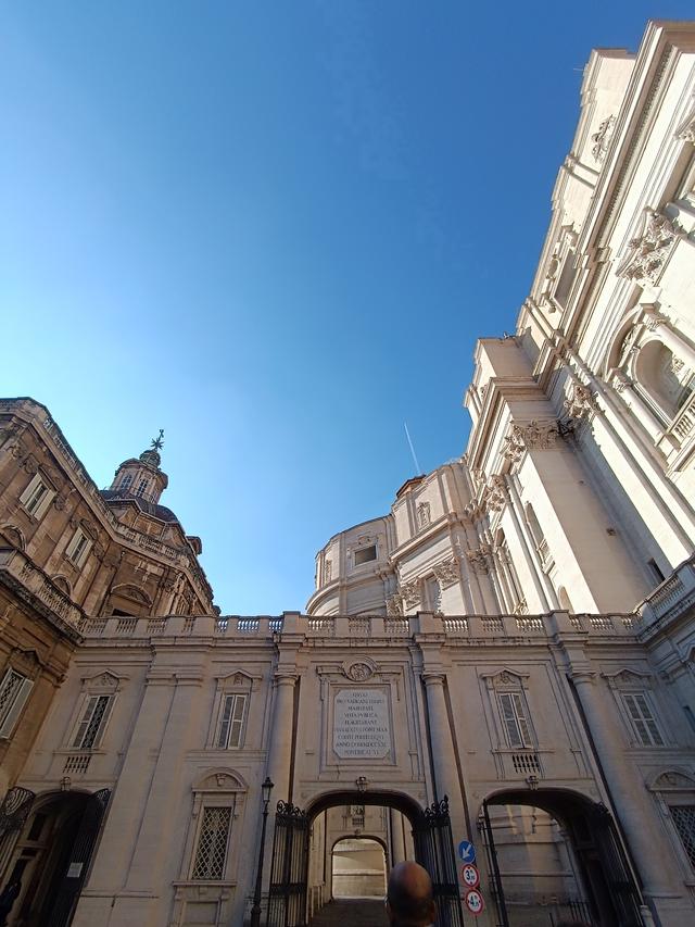 
                  
                    
                     Xiaomi 
                     2303CRA44A 
                  
                  