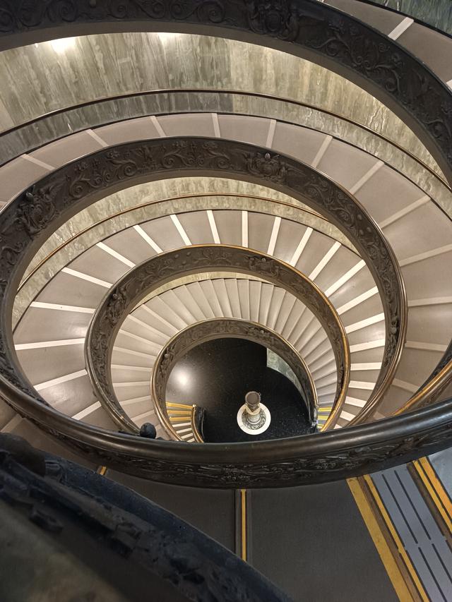 
                  
                    
                     Xiaomi 
                     2303CRA44A 
                  
                  