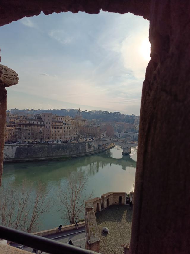 
                  
                    
                     Xiaomi 
                     2303CRA44A 
                  
                  