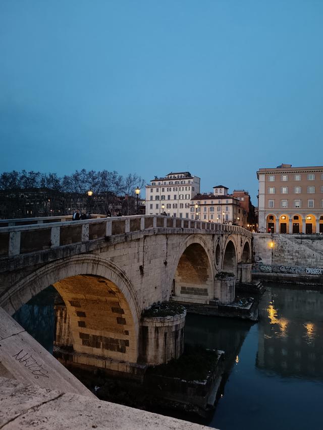 
                  
                    
                     Xiaomi 
                     2303CRA44A 
                  
                  