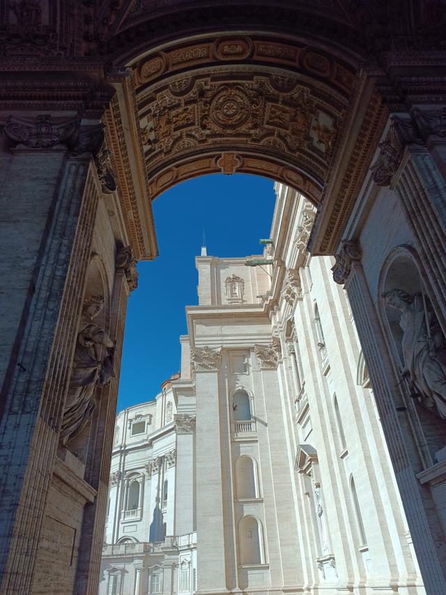 
                  
                    
                     Xiaomi 
                     2303CRA44A 
                  
                  