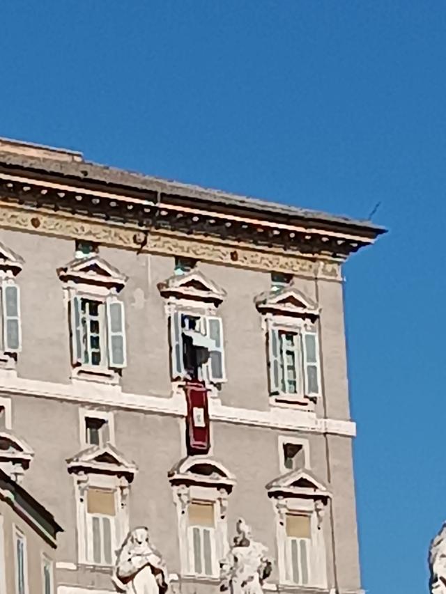 
                  
                    
                     Xiaomi 
                     2303CRA44A 
                  
                  