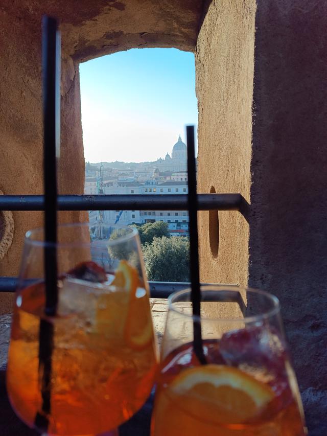 
                  
                    
                     Xiaomi 
                     2303CRA44A 
                  
                  