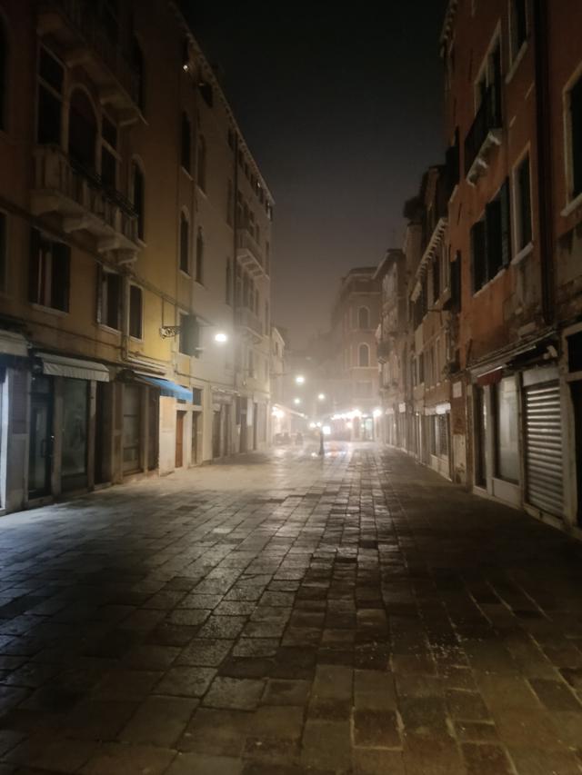 
                  
                    
                     Xiaomi 
                     2303CRA44A 
                  
                  