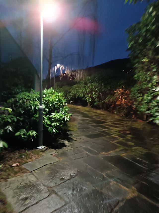 
                  
                    
                     Xiaomi 
                     2303CRA44A 
                  
                  