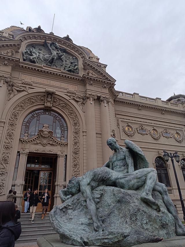 
                  
                    
                     Xiaomi 
                     2303CRA44A 
                  
                  