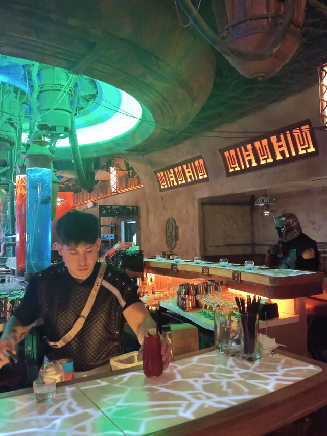 
                  
                    
                     Xiaomi 
                     2303CRA44A 
                  
                  